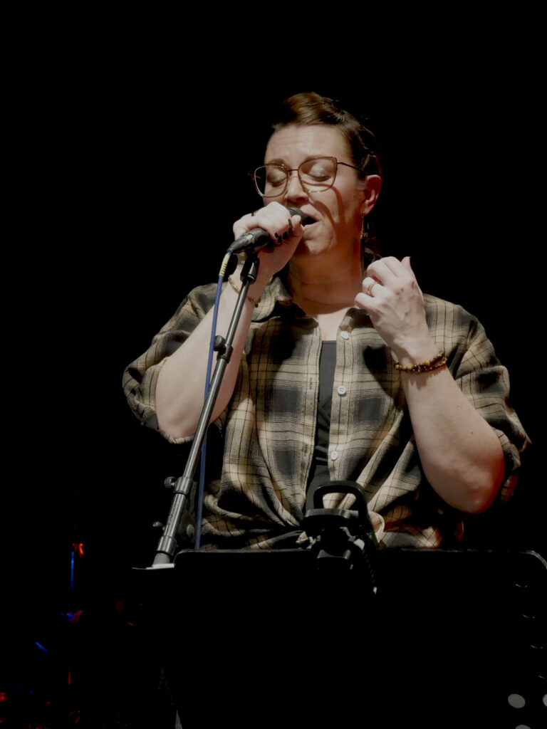 Backroad Folk Song - Photo JYL