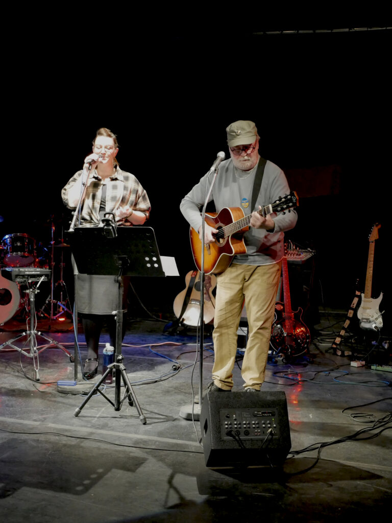 Backroad Folk Song - Photo JYL