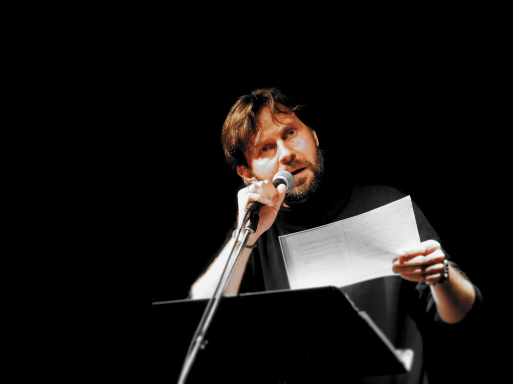 Etre fou plutôt quà genoux - Paul Valet - Gabriel Dufay - Photo JYL