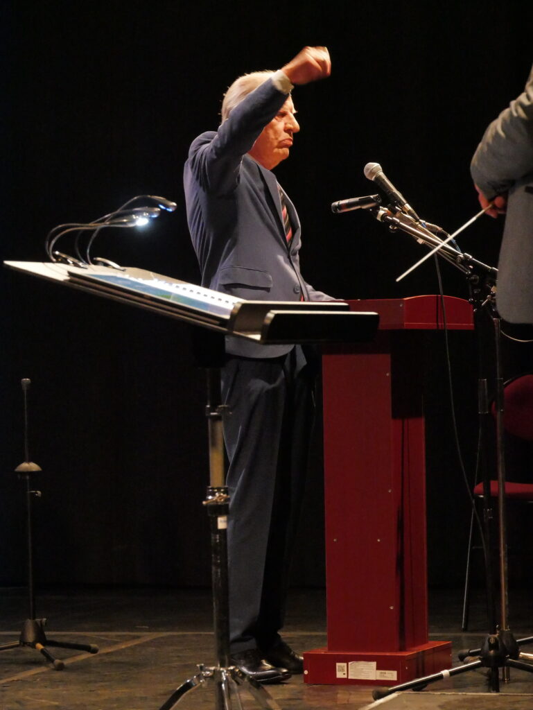 Le tribun - Photo JYL